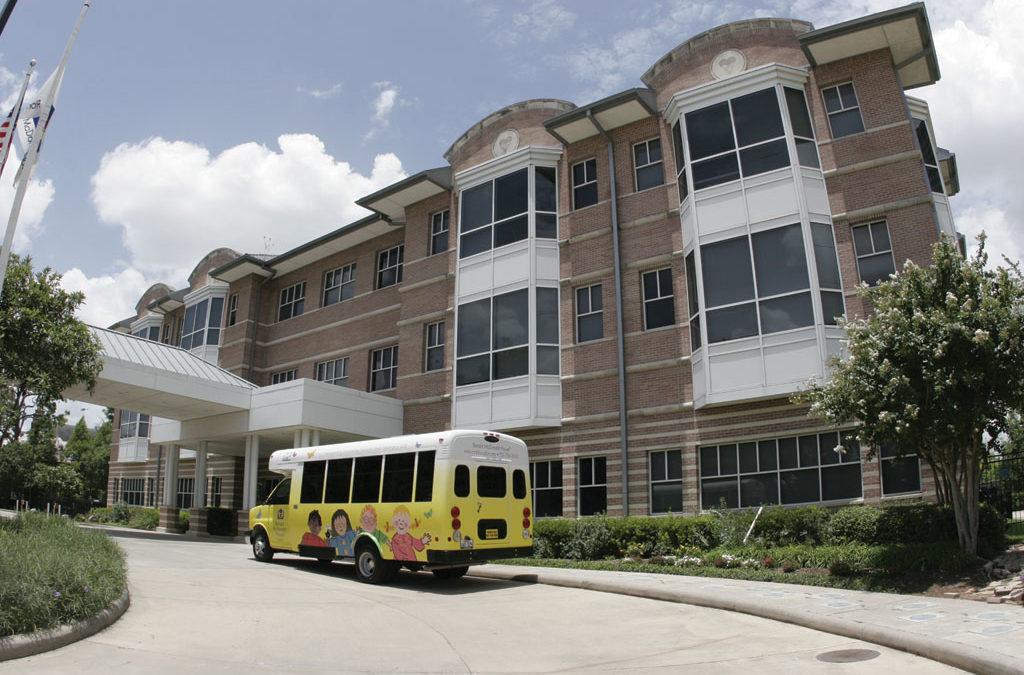 An image of the Ronald McDonald House in Houston, TX